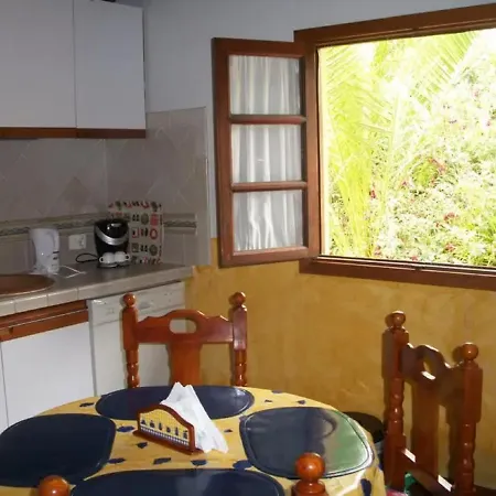 Vila Villa Yallow In Tenerife - Spain La Orotava
