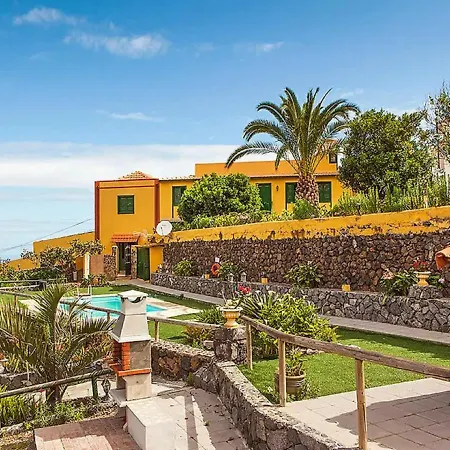 Villa Yallow In Tenerife - Spain La Orotava